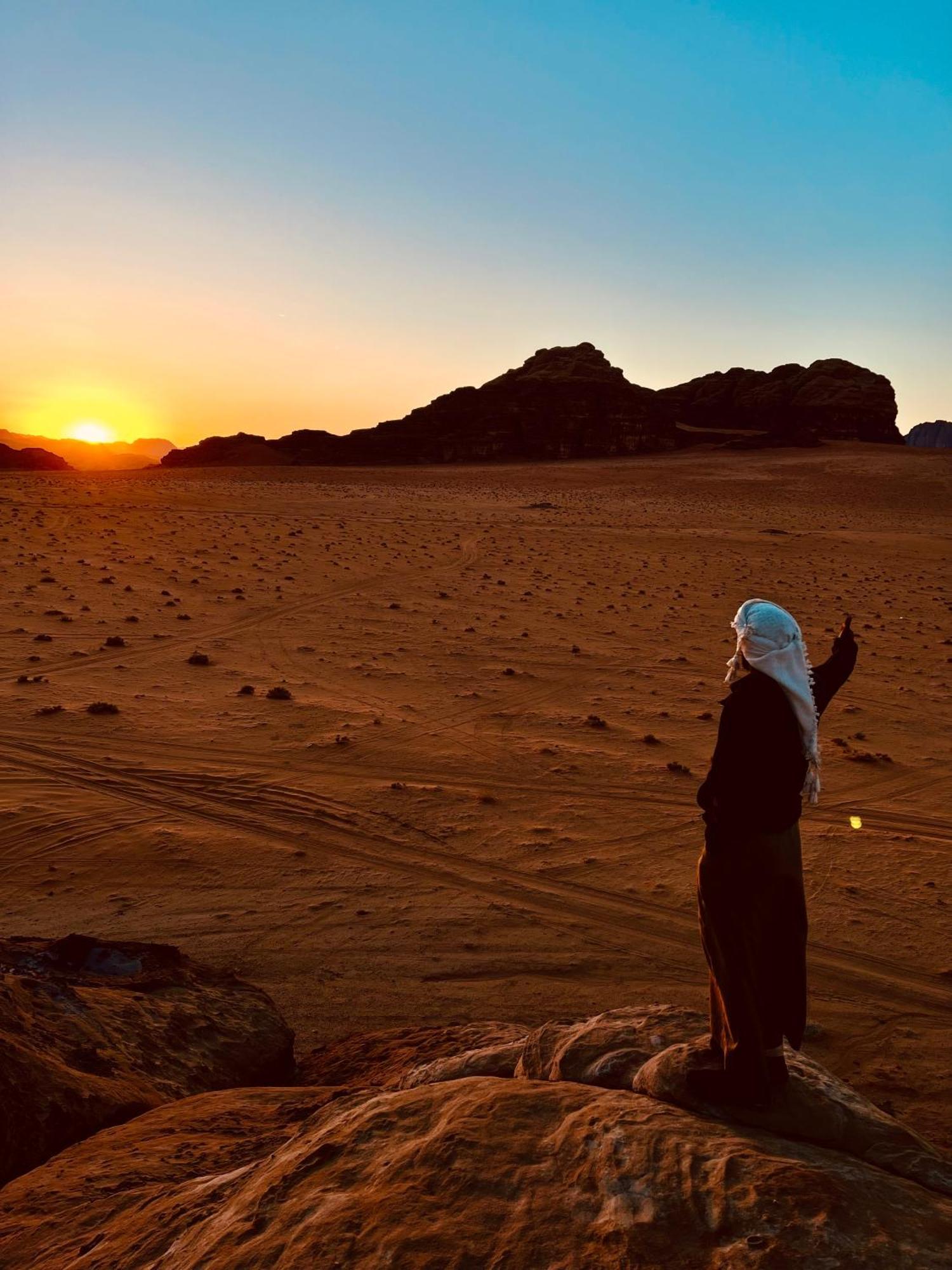 Wadi Rum Bedouin Heart Camp Exterior photo