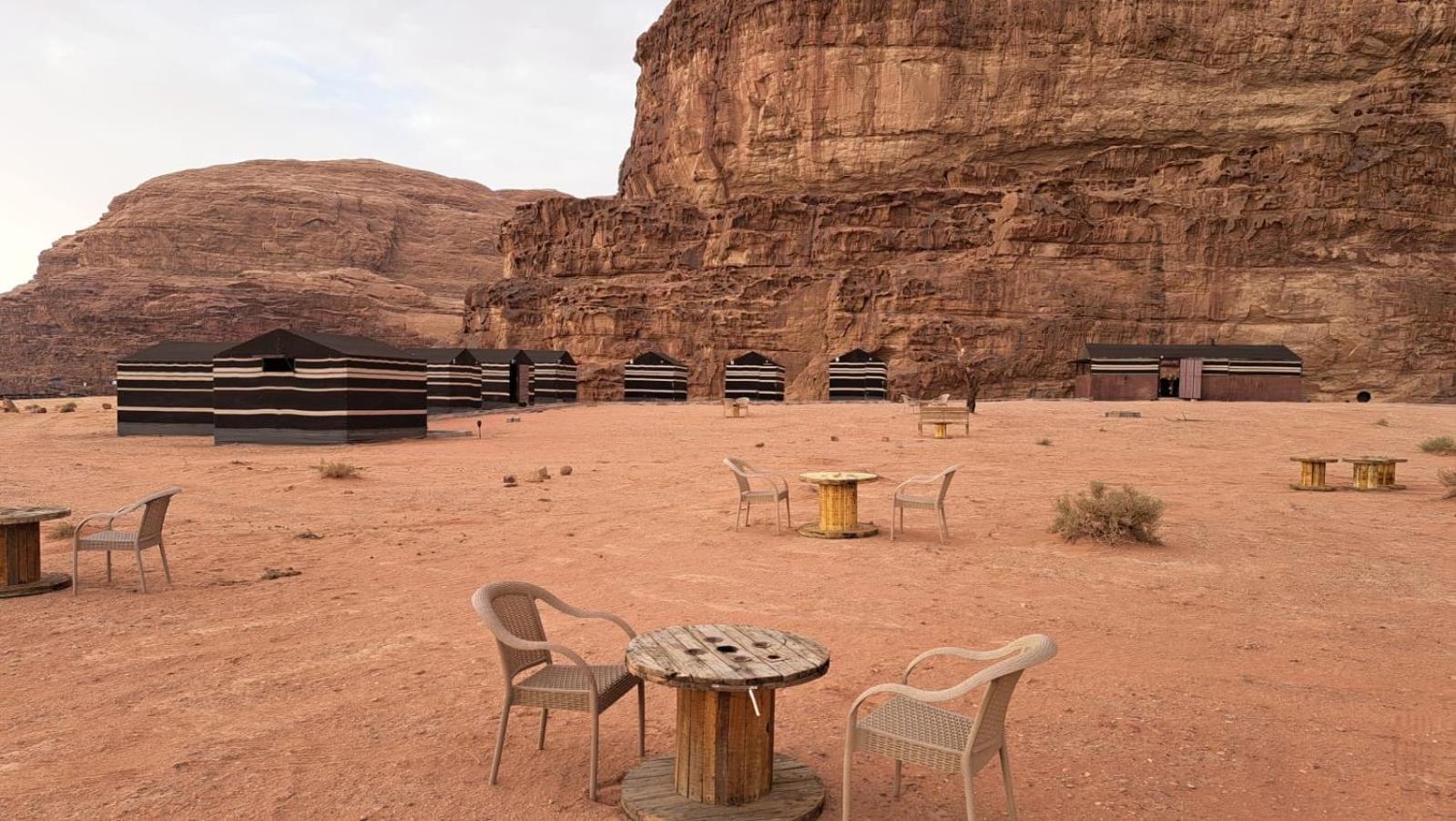 Wadi Rum Bedouin Heart Camp Exterior photo